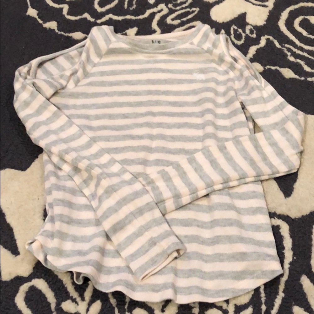 Aberdeen cold shoulder long sleeve shirt